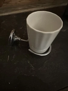 Porcelain toothbrush holder With Chrome wall mounted Bracket - Picture 1 of 1