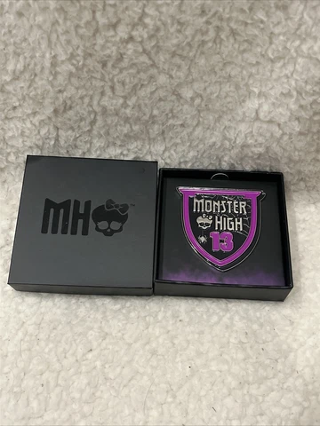 Mattel SDCC 2023 Monster High Exclusive SDCC Pin Mattel Comic-Con In Hand Cover