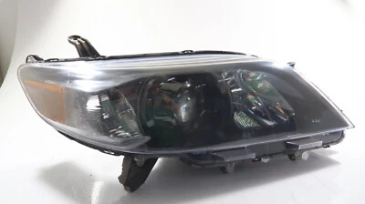 OEM | 2011 -- 2014 Toyota Sienna SE Halogen Headlight (Right/Passenger) Foto 1 de 4
