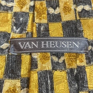 Van Heusen 100% Silk Necktie Smoke Free Stain Free - Picture 1 of 4