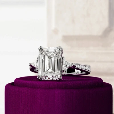 3.50 Ct Emerald Cut E VVS2 Lab Grown Diamond Three Stone Vintage Engagement Ring - Image 1 of 4