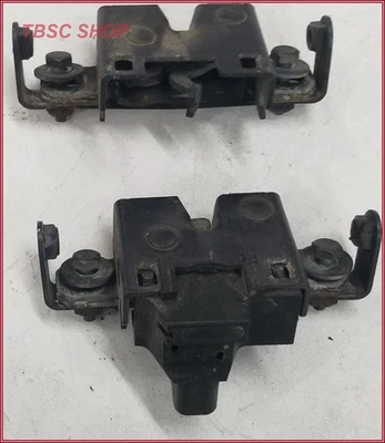 Комплект замков защелки капота 2004 05 06 07 Jaguar XJ8 Vanden Plas - Изображение 1 из 4