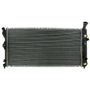 2000-2004 Buick Regal Century Radiator OEM - Изображение 1 из 1