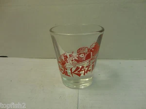 Stoli Kazi Schnapsglas, 2 1/4" hoch (gebraucht/EUC) - Bild 1 von 9