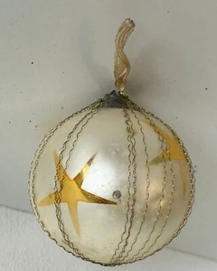 1 x alter Weihnachtsschmuck Kugel leonischer Draht Silber Stern 922/23 - Picture 1 of 3