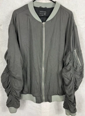 Chaqueta Urban Outfitters Mujer Gris Ligera Volantes Acanalada Manga Larga XL Cremallera Foto 1 de 4