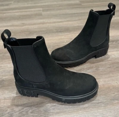 Size 9 Salvatore Ferragamo Varsi Nero Black Calf Leather Chelsea Logo Boots - Image 1 of 4