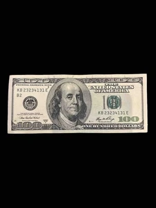 $100 bill (One Hundred Dollar Bill) - Series 2006A (Circulated) - Picture 1 of 2