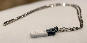 Diesel Herren Halskette Stahl blau und weiß 20" Kette - Bild 1 von 2