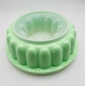 Vintage Tupperware 3 Stück geriffelte Gelierform mintgrün #1202-1, 1201-3 mit Deckel #1203 - Bild 1 von 16