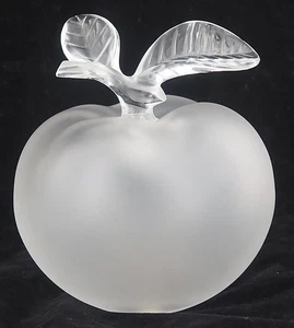 Lalique pour Nina Ricci, flacon pomme "fille d'Eve", intact, cristal, signé. - Imagen 1 de 11
