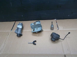 SEAT IBIZA 2003 IGNITION BARREL,DRIVER DOOR,TAILGATE AND FUEL CAP LOCKS - Picture 1 of 1