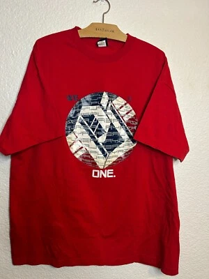 Camiseta Vintage Y2K Pure Playaz We One Logotipo Vermelho Hip Hop Rap Streetwear Masculina 2XL - Imagem 1 de 4