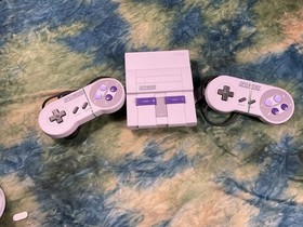 Nintendo Super NES Classic Edition HDMI Built-In w/ 2 Controllers