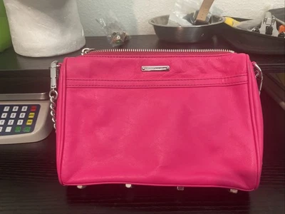 Bolso Bandolera Rebecca Minkoff Cuero Rosa Caliente con Cremallera con Correa de Cadena Plateada Foto 1 de 4