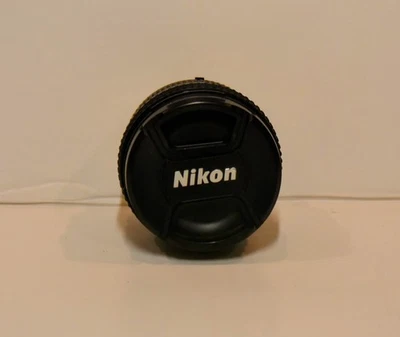 📸 Nikon AF NIKKOR 20mm f/2.8D Obiettivo grandangolare + Filtro UV Tiffen - Ottimo - Immagine 1 di 4
