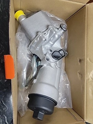 Carcasa de filtro de enfriador de aceite para Chevrolet Cruze Sonic Trax Buick Encore Foto 1 de 3