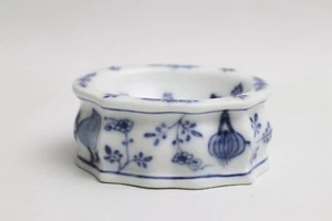 Meissen,Zwiebelmuster,Salzgefäß,Marcollinizeit um 1780,1.Wahl - Picture 1 of 6