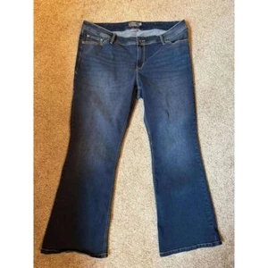Pantalones de mezclilla Torrid súper elásticos de lujo ajustados bootcut lavado oscuro talla grande 20 R - Imagen 1 de 5