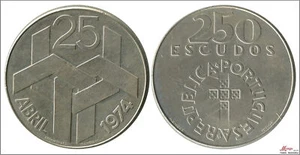 Portugal 250 escudos 1976/Revolution 1974/25 Gr. Silver EBC / XF - Picture 1 of 1