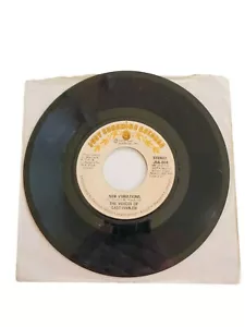 The Voices Of East Harlem Giving Love / New Vibrations 45RPM Tested EX - Picture 1 of 4
