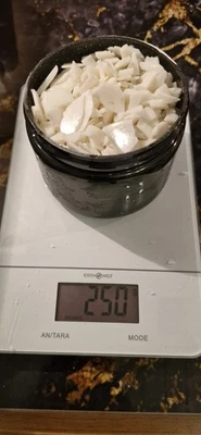 Wachsgranulat 250g aus 100% Kerzenresten [Weiß] | Zum Kerzengießen & Upcycling - Bild 1 von 2