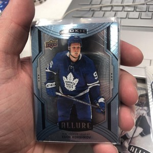 2020-21 Upper Deck Allure Egor Korshkov Blue SP Rookie Card #111 Tor Maple Leafs