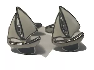 New Sailing Boat Cufflinks Rhodium Plated Epoxy Painted Sail Boat Cufflinks - Picture 1 of 3