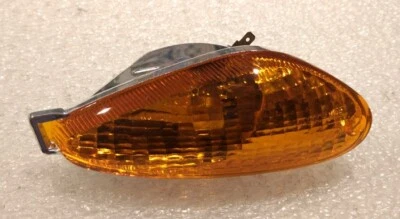 FRECCIA PIAGGIO NRG POSTERIORE SINISTRA  MC2 50 DELLA TRIOM COMPLETA  219907 - Immagine 1 di 4