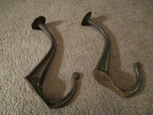 (2) Auténtico ANTIGUO HIERRO FUNDIDO Victoriano Sombrero y Abrigo GANCHOS DE PARED - Imagen 1 de 3