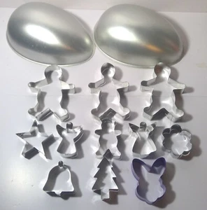 De colección 1971 Wilton 3D Vacaciones Huevo de Pascua Pastel Sartén y 11 Cortadores de Galletas de Vacaciones - Imagen 1 de 7