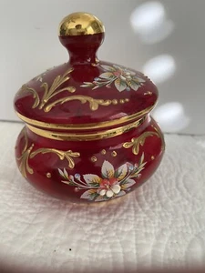 Ruby Trinket Box With Heavy Gold Trim Beautiful Collection Perfect Condition - Picture 1 of 6