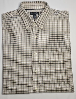 Mens St. John's Bay Iron Free Short Sleeve Plaid Button Up Shirt Size Large - Image 1 of 2
