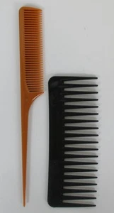 2 STÜCK PACK -- 9 ZOLL SCHWANZKAMM + 9 X 2,25 ZOLL HAARKÄMME PROFI -- CM206A - Bild 1 von 1
