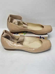 Jessica Simpson Shoes Women 7.5 M Beige Faux Leather Ballet Flats Travel Casual - Picture 1 of 7