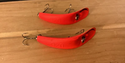 Two (2)  Vintage Wordens Flatfish U20 Fluorescent Fire Orange - Image 1 of 3