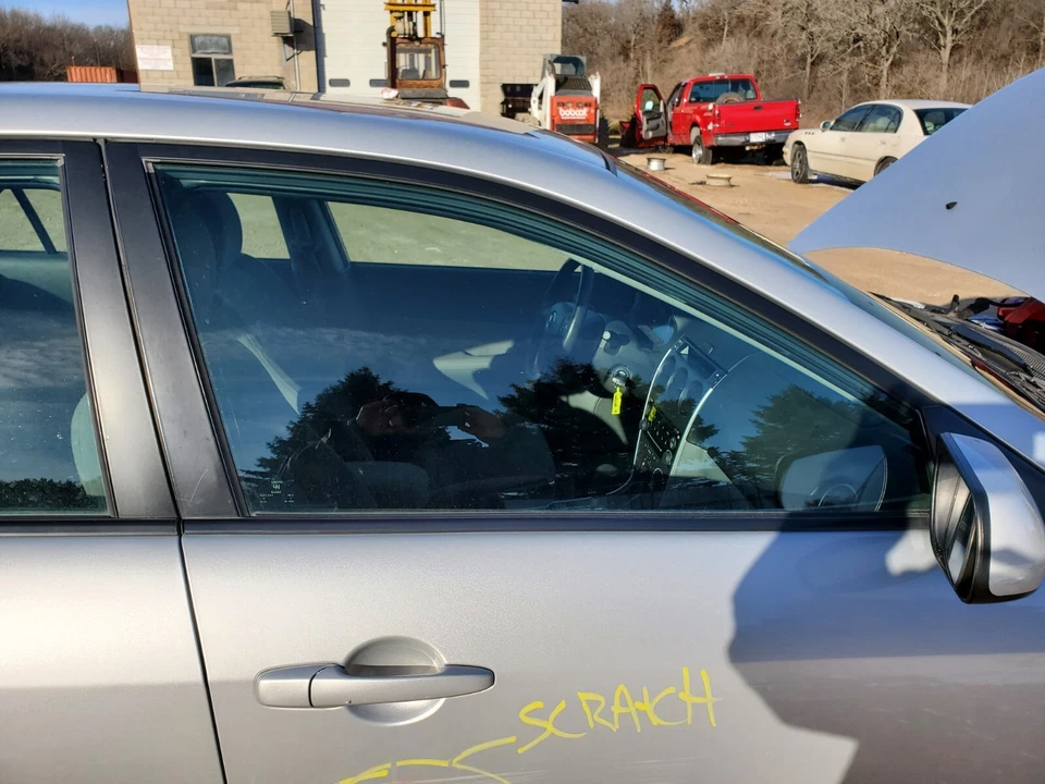Door Glass Front RH Right (Passenger Side)(AS2 tint)  2003-2008 Mazda 6 - Image 1 of 4