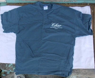 Vintage 2004 Cher The Farewell Tour XXL Tour Concert Crew T-shirt - Image 1 of 4