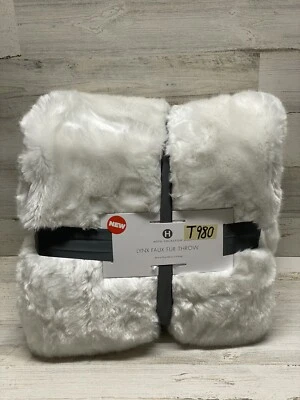 Tiro de piel sintética de lince Hotel Collection 50" x 70" blanco nuevo Foto 1 de 4