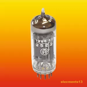 25E2 MAGNADYNE TRIODE-HEPTODE FREQUENCY CONVERTER TUBE NOS - Picture 1 of 4