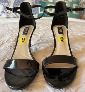 Jones of New York black patent leather ankle strap sandal new without box Size 9 - Picture 1 of 3