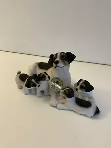 Leonardo Collection Jack Russell Mother And Pups - Picture 1 of 4