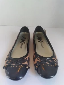 AK Sport Ballerinas Leopardenmuster schwarz Lack Schleife - Bild 1 von 5