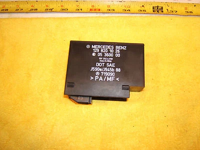 Mercedes Early R129 500SL under Hood Combination relay GENUINE MBZ OEM 1 Module - Image 1 of 4