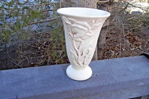 Art Deco Elfenbein Keramik Vase von Red Wing Pottery - 29,99 $ - Bild 1 von 6