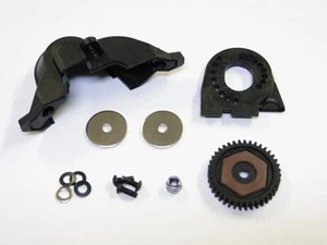 NEW TRAXXAS TRX-4 SPORT HIGH TRAIL Slipper Clutch 39T + Cover TRAXX RZ8 - Picture 1 of 3