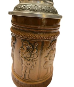 Gerz Beer Stein 6” con tapa de peltre - espectáculo de juglares - Imagen 1 de 9