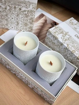 DIOR Aroma Candle Gift Set - Two 250g Candles In Porcelain Holders With Gift Box - Image 1 of 4