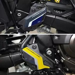Adesivi 3D Protezioni Battitacco moto compatibili con Suzuki V-Strom 800DE - Foto 1 di 10
