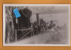Turkey- Evacuation of Refugees from Smyrna 1922. Postcard - Picture 1 of 2